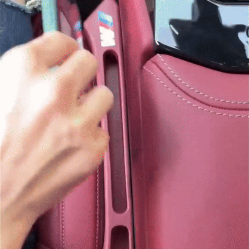 🚗 Car Seat Gap Plug with Storage Slot